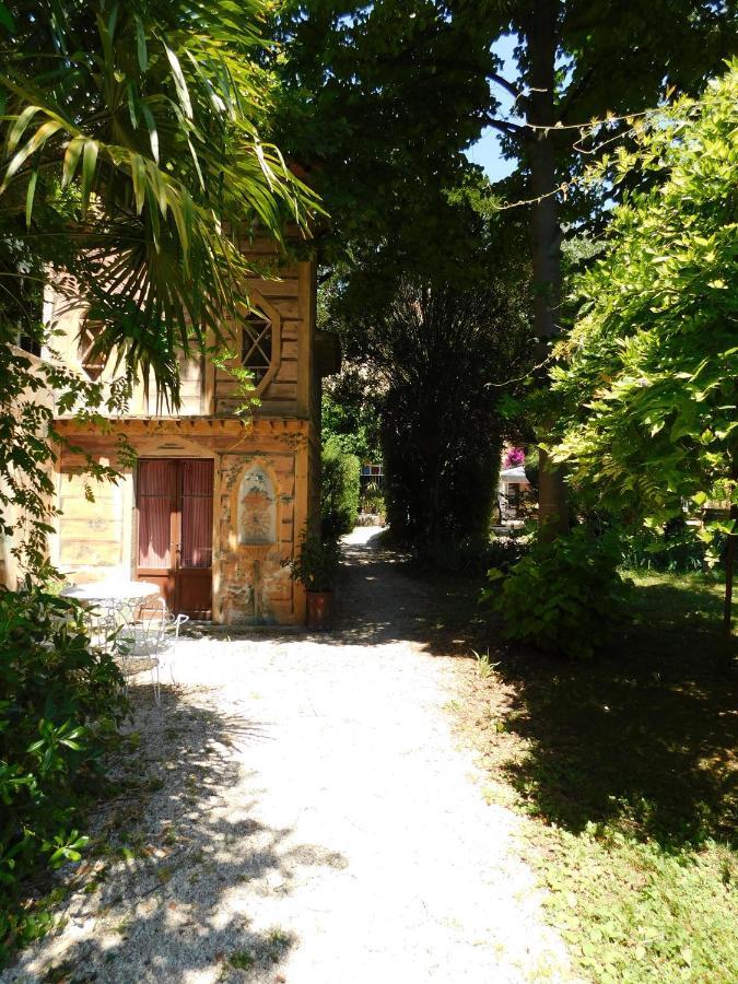 Appartamento Con Piscina Immersa Nel Verde Кашина Экстерьер фото